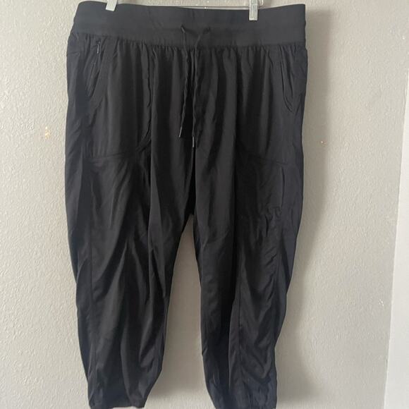 The‎ North Face Capris Pants - Picture 3 of 6
